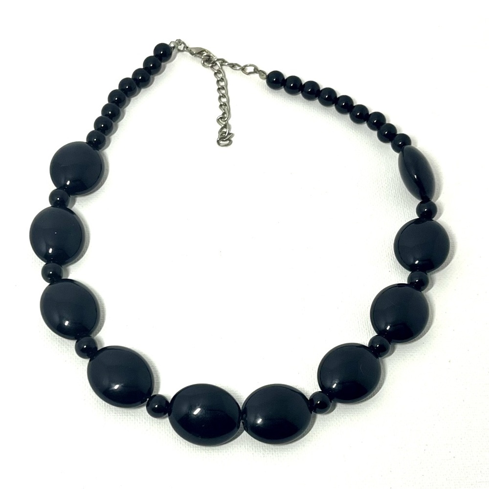 Beautiful / Vintage Women’s Beaded Black Onyx Stone 20” Necklace
